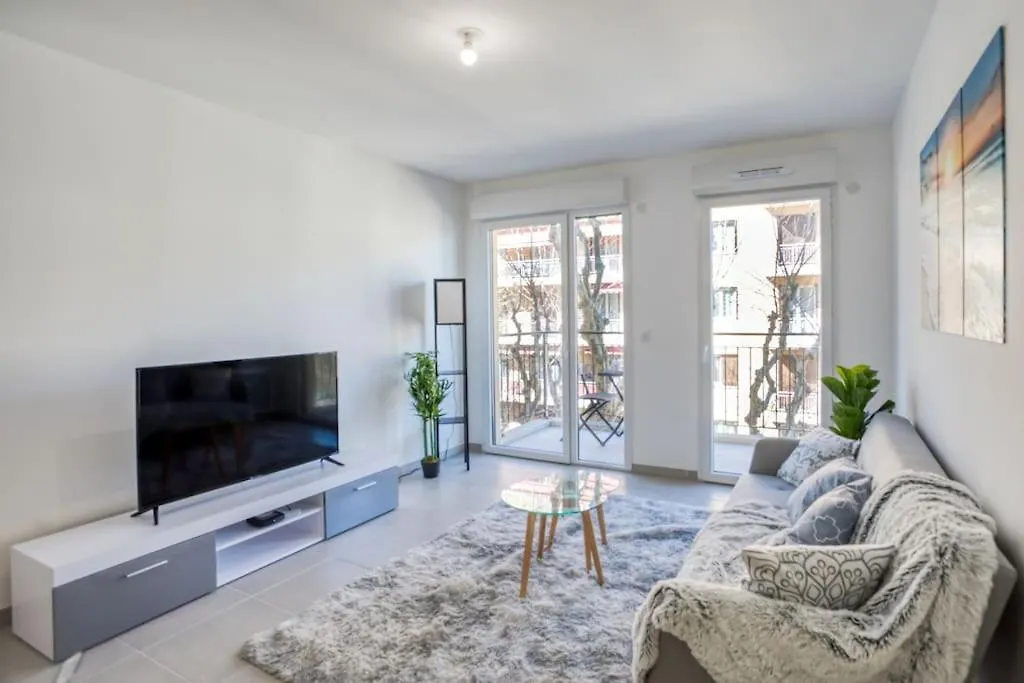 Luxurious Serviced Apartment In The French Riviera Nice , Monaco