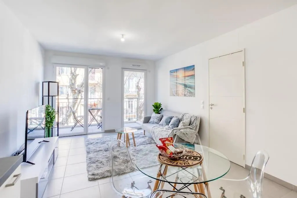 Luxurious Serviced Apartment In The French Riviera Nice , Monaco