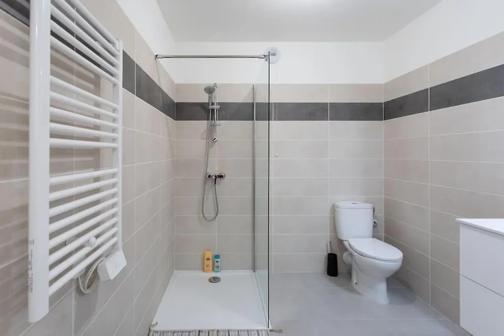 Luxurious Serviced Apartment In The French Riviera Nice , Monaco