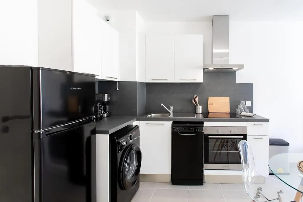 Luxurious Serviced Apartment In The French Riviera Nice , Monaco